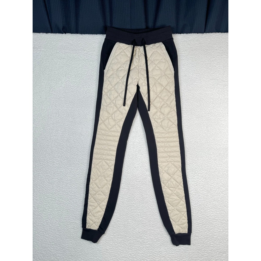 Alo Yoga Puffer Pants Women XXS Fits 22x29 White Black Airbrush High-Waist Moto